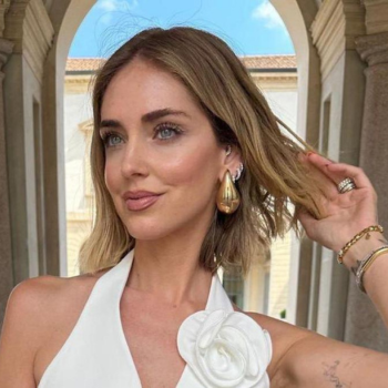 Foto de Chiara Ferragni con pendientes con forma de gota