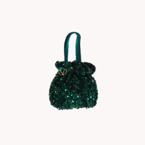 complementos bolso verde brillante para vestido morado